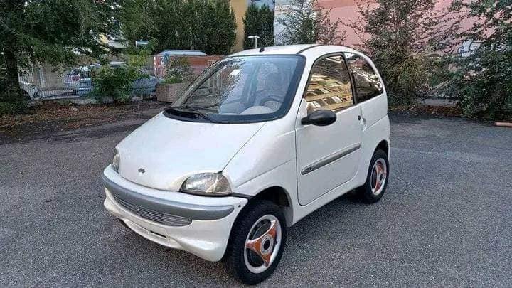 432430357_122114436398233996_2250249181861627537_n LIGIER NOVA – 2002 | 40 000 km | Automatique | Sans permis – Image 1